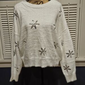 Derek Heart Cream Snowflake Sweater